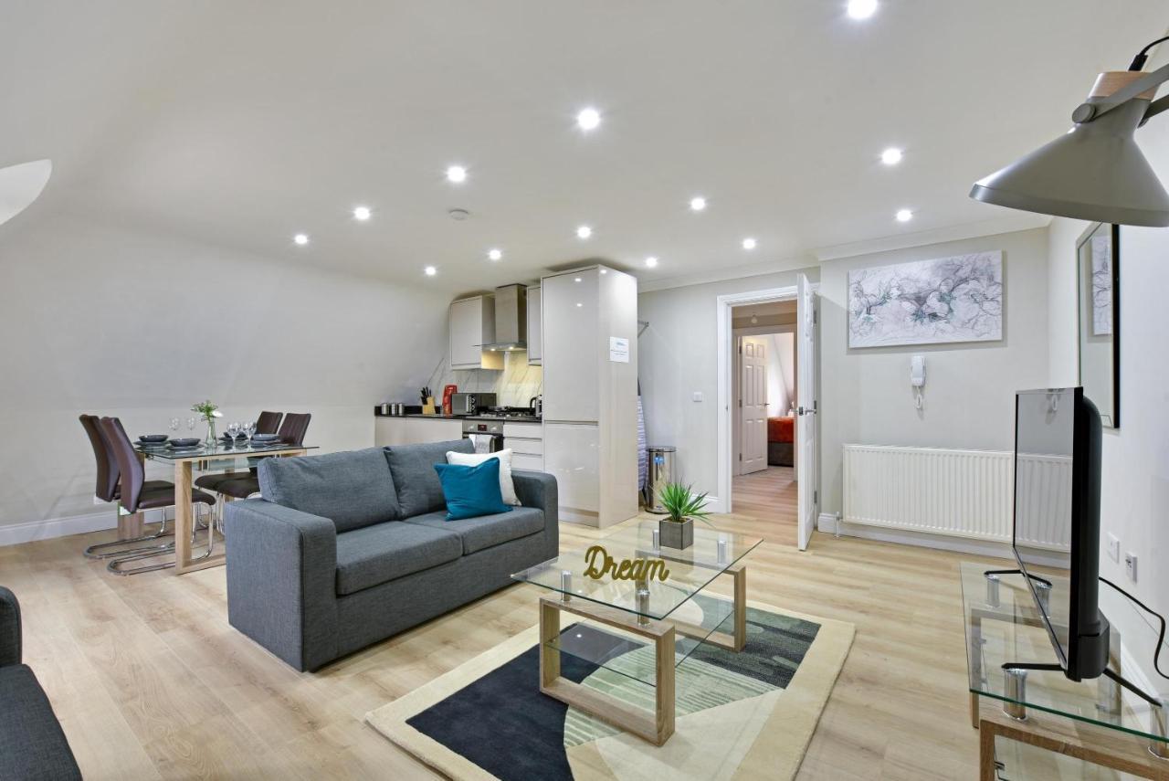 Deanway Serviced Apartments Chalfont St Giles By 360Stays Buitenkant foto