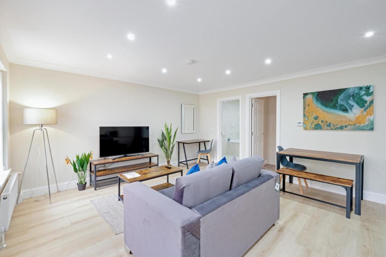 Deanway Serviced Apartments Chalfont St Giles By 360Stays Buitenkant foto