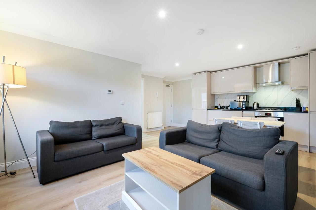 Deanway Serviced Apartments Chalfont St Giles By 360Stays Buitenkant foto