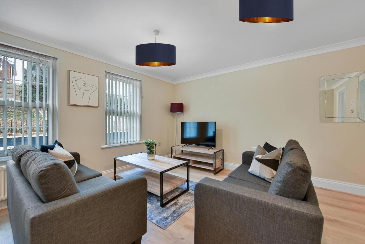 Deanway Serviced Apartments Chalfont St Giles By 360Stays Buitenkant foto